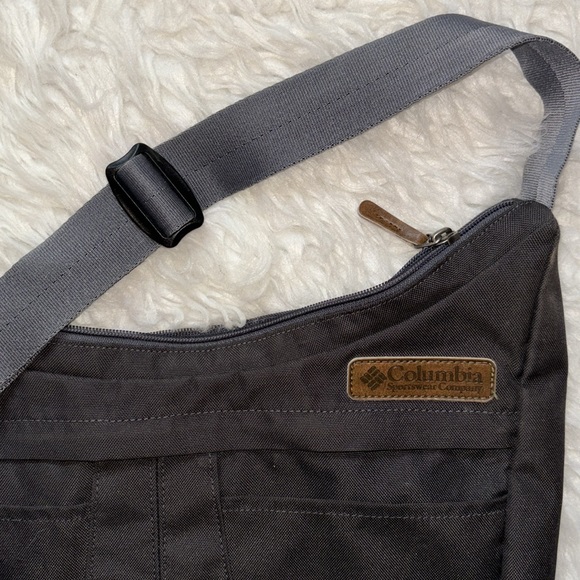 Columbia Sportswear Co. Canvas Crossbody Shoulder Bag - Picture 8 of 16